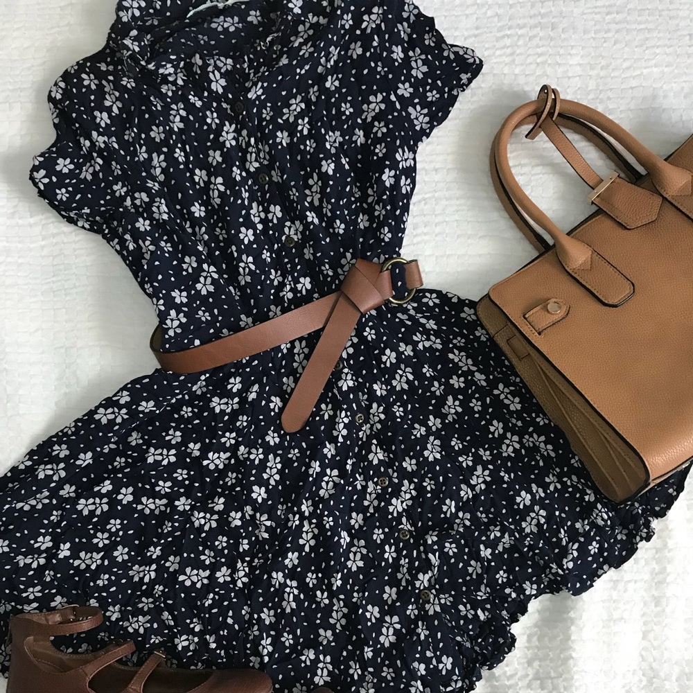 Blue floral print mini dress